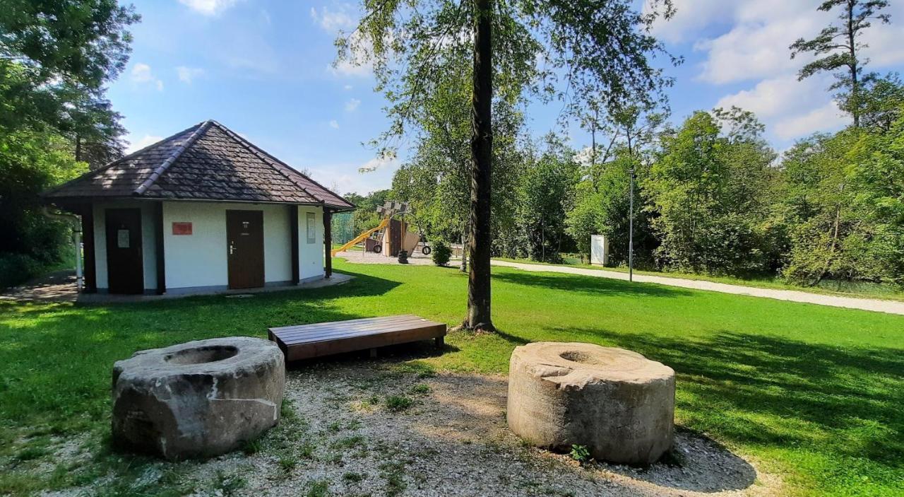 Agerblick 3 Mit Kueche, 83m2 Lenzing